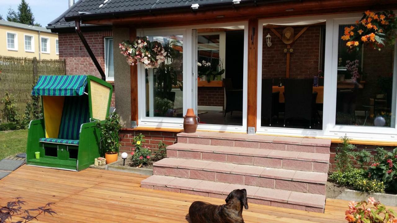 Ferienhaus Storchenweg Mahlzow Exteriör bild