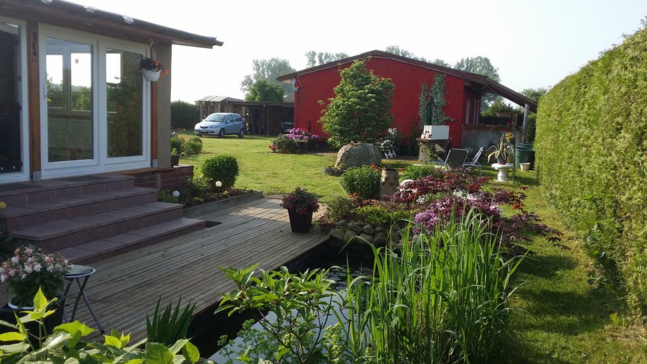 Ferienhaus Storchenweg Mahlzow Exteriör bild